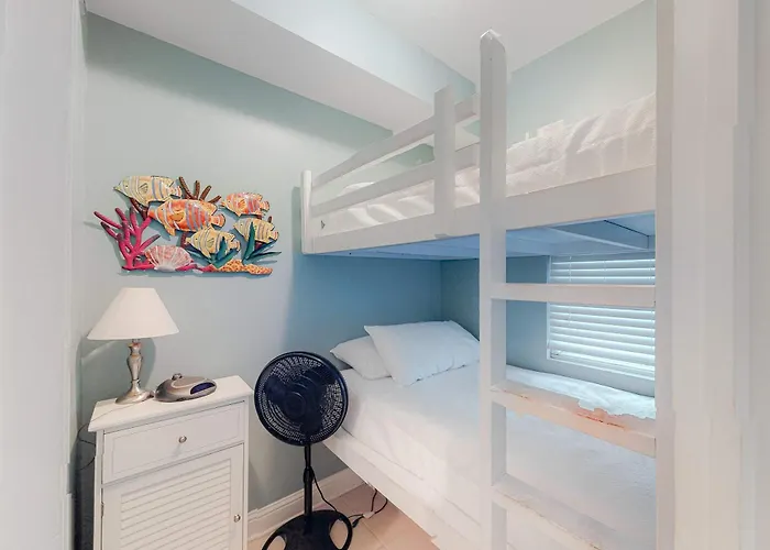 Polished Gulf-front With Balcony Ac Wifi & Shared Pools Hot Tubs Sauna Gulf Shores