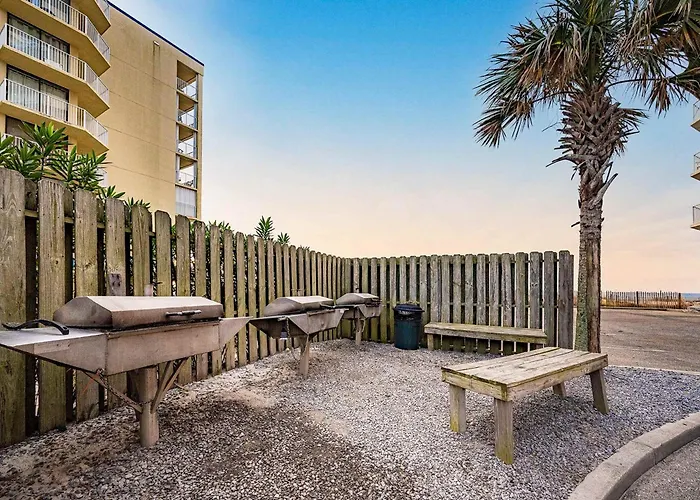 Polished Gulf-front With Balcony Ac Wifi & Shared Pools Hot Tubs Sauna * Gulf Shores